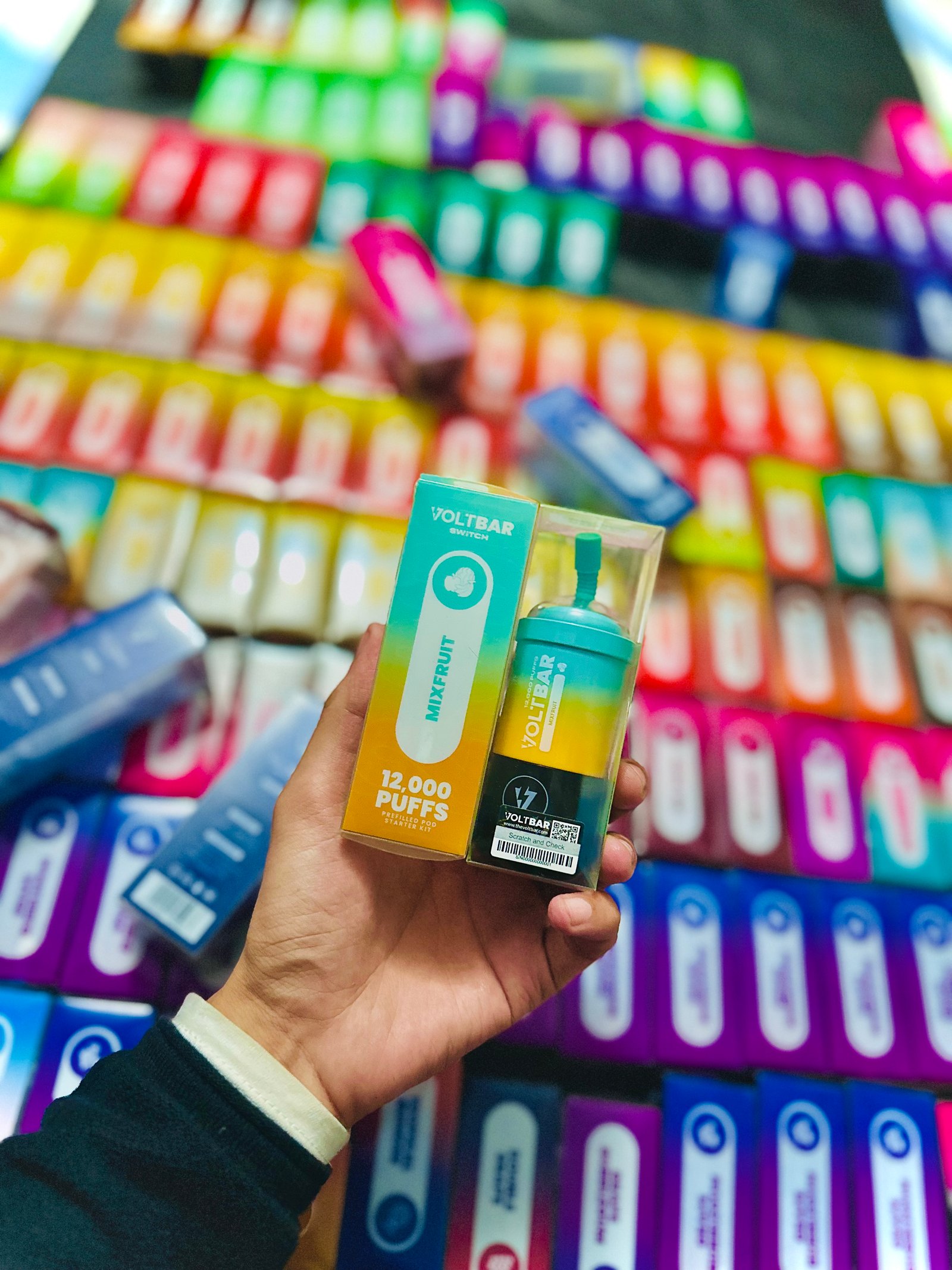VOLTBAR SWITCH 12,000 PUFFS FULL KIT MIX FRUIT