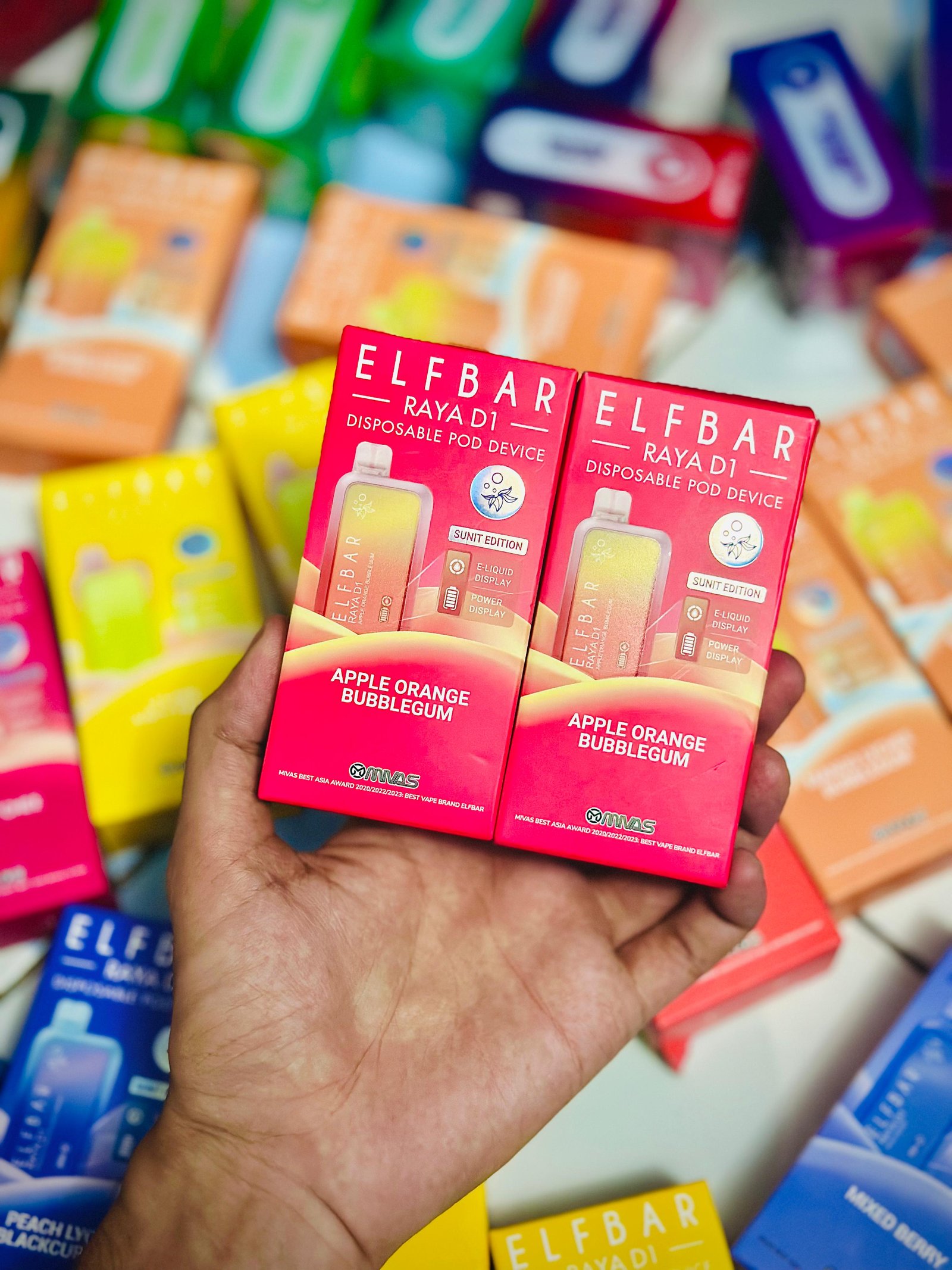 ELFBAR RAYA D1 13,000 PUFFS APPLE ORANGE BUBBLEGUM